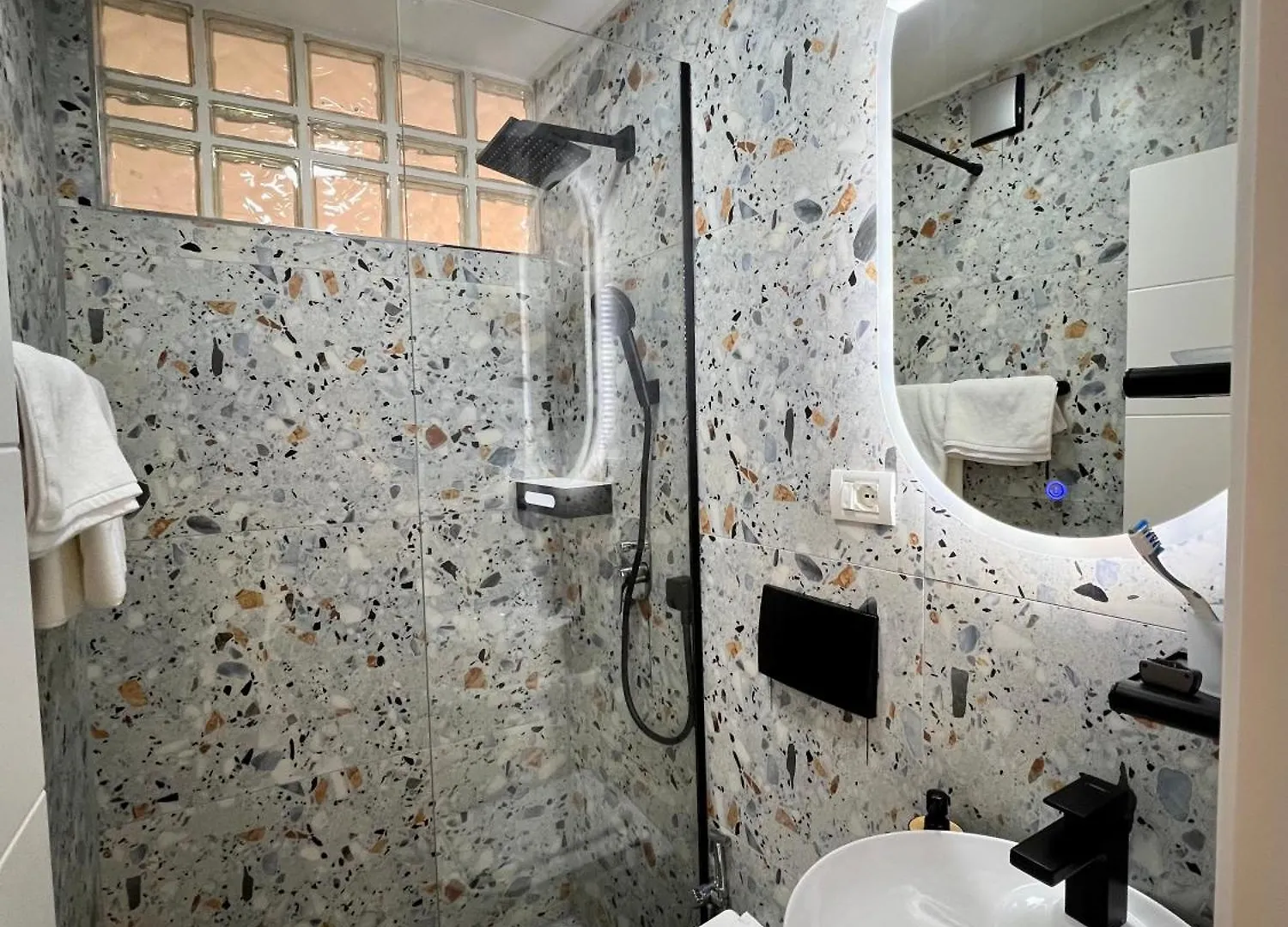 Aria'S Apartments Elbasan